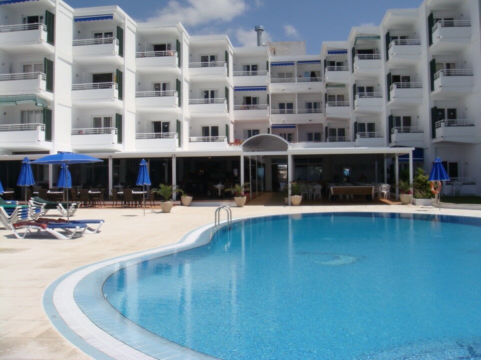 Apartamentos Vistamar Santo Tomás Exterior photo